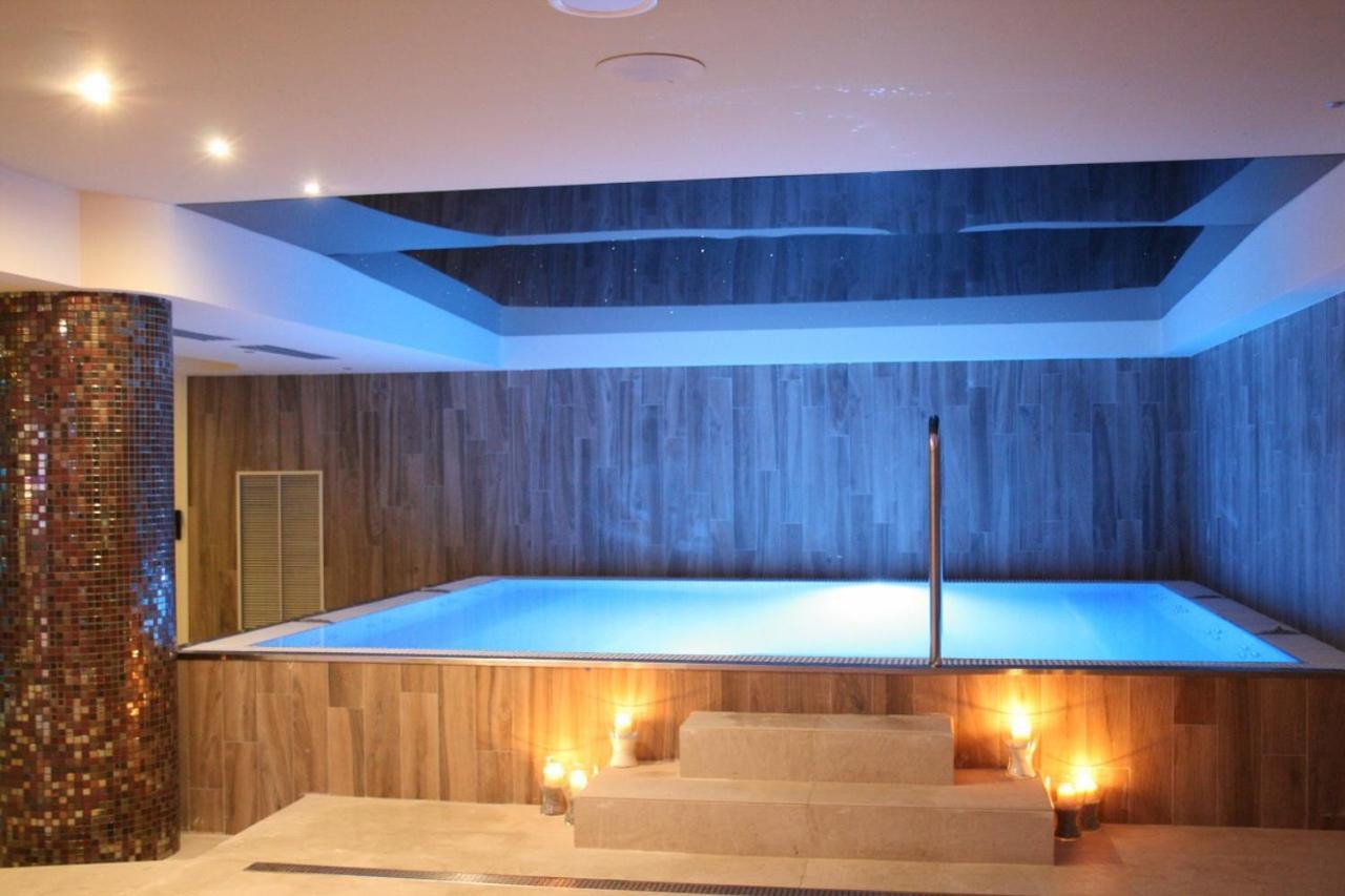 & Real Anayet 4* Canfranc