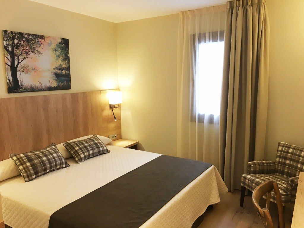 & Real Anayet 4*